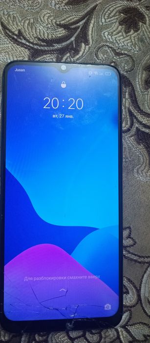 Телефон марка Реалми 6 i