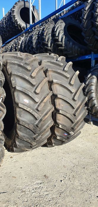 cauciucuri noi 650/65R42 marca premium de JohnDeere VZYW Radiale