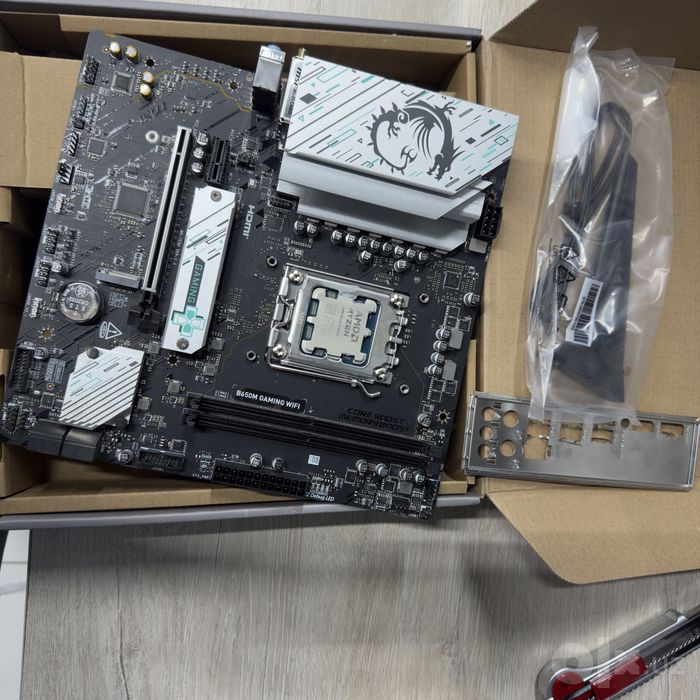 B650 MSI + RYZEN 9600X