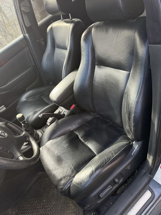 Toyota avensis 2,2d-cat 177ks na chasti/Тойота аернсис 2,2д 177 части