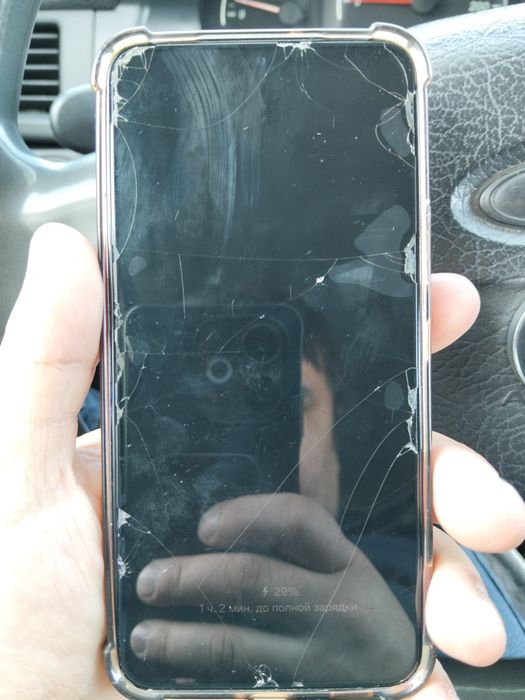 Продам самсунг s22 недорого