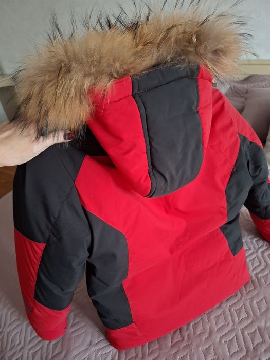 Продам зимнюю куртку