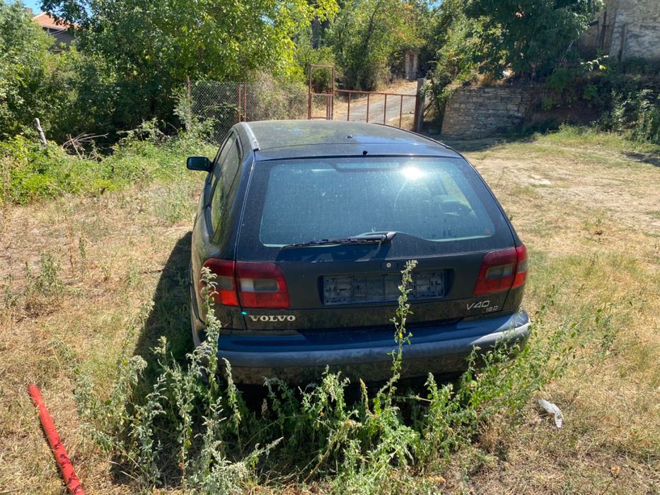 Volvo v40 на части всичко е налично