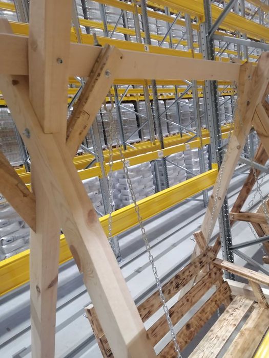 Дьрвени люлка за двор, нова