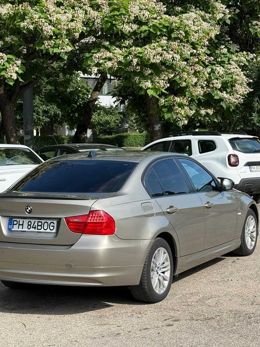 BMW Seria 3 2009 — imagine 4