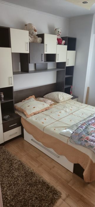 inchiriez apartament 2 camere unirii/micro3
