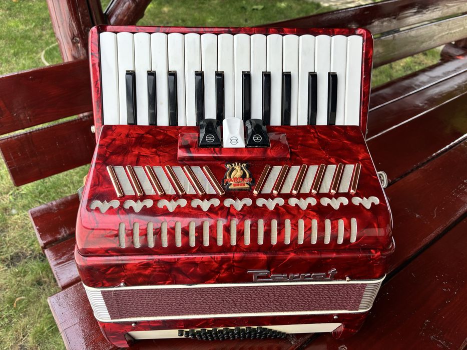Acordeon Parrot cu 48 de basi