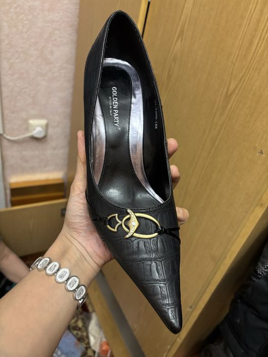 Продам туфли 39 размера