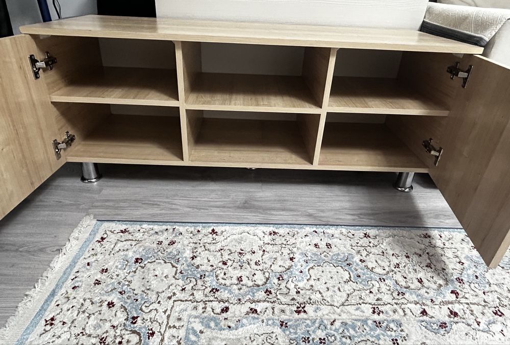 Тумба под телевизор
