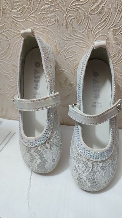 Туфельки нарядные