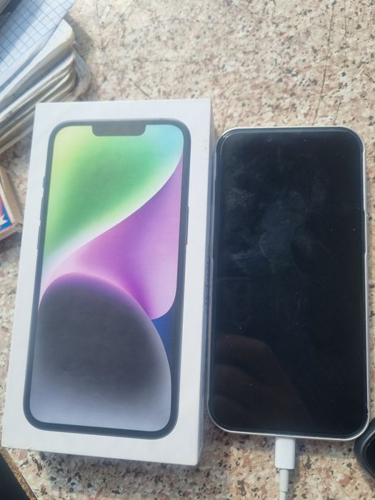IPhone 14 с гарантией