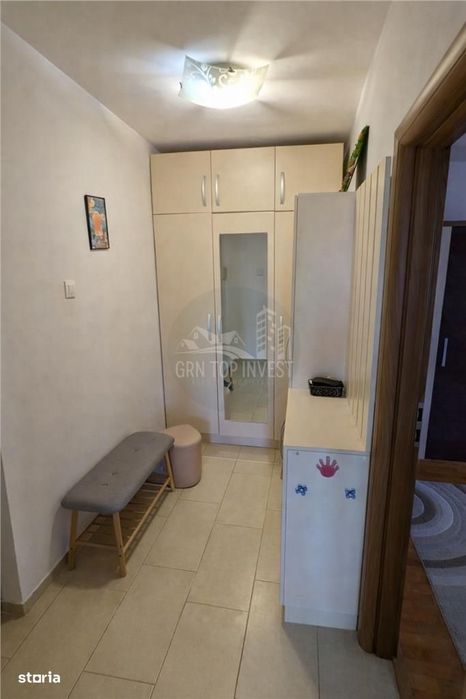 Apartament 2 camere decomandat si balcon zona Centrala