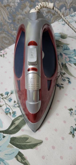 Утюг Скарлет Сатылады