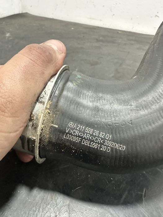 Furtun intercooler Mercedes E- Class W211 Cls W219 CLS320 E320 3.0 V6