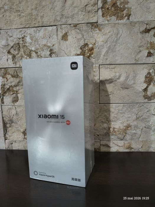 Editie Limitata Xiaomi 15 Liquid Silver