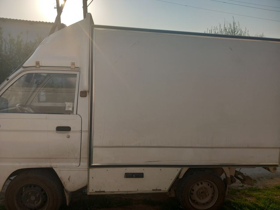 Chevtolet Labo sotiladi holati yaxshi