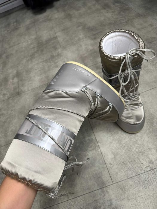 Cizme Moon Boot - Noi - Originale - 100% - factura / bon fiscal