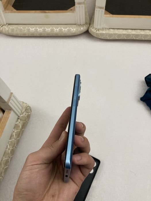 Redmi note 12pro plus 5G (256гб)