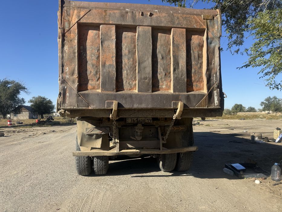 Shacman 2012 года