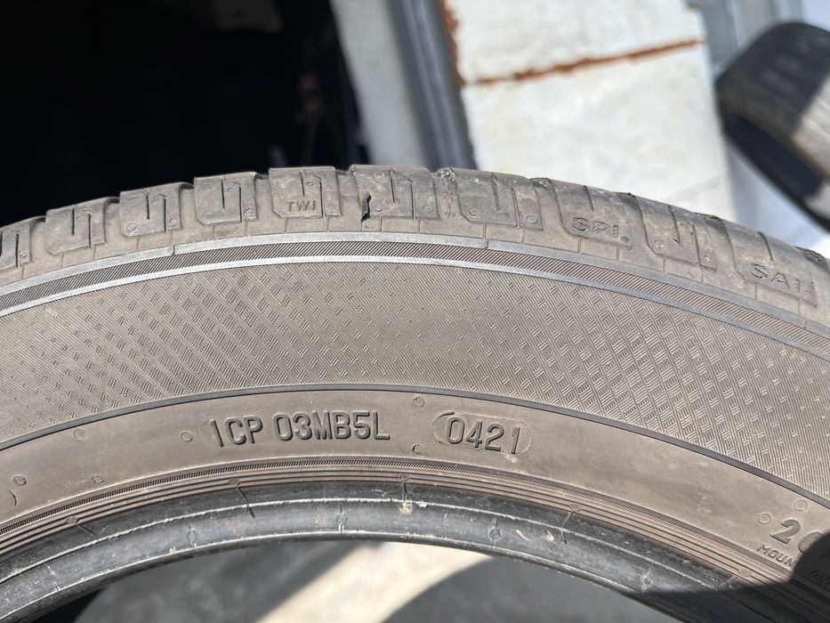 2 бр. летни гуми 205/55/16 Semperit DOT 0421 5 mm