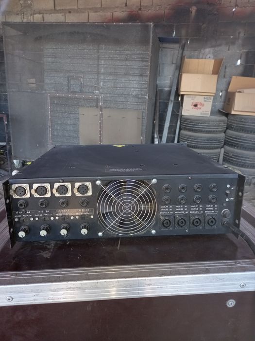Soundmaster 8000W