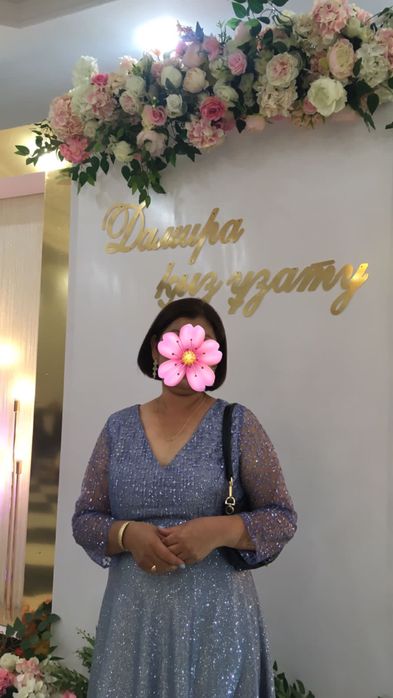 Вечернее платье продается