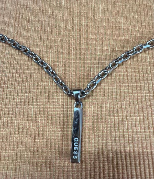 Lant cu pandantiv inox Guess