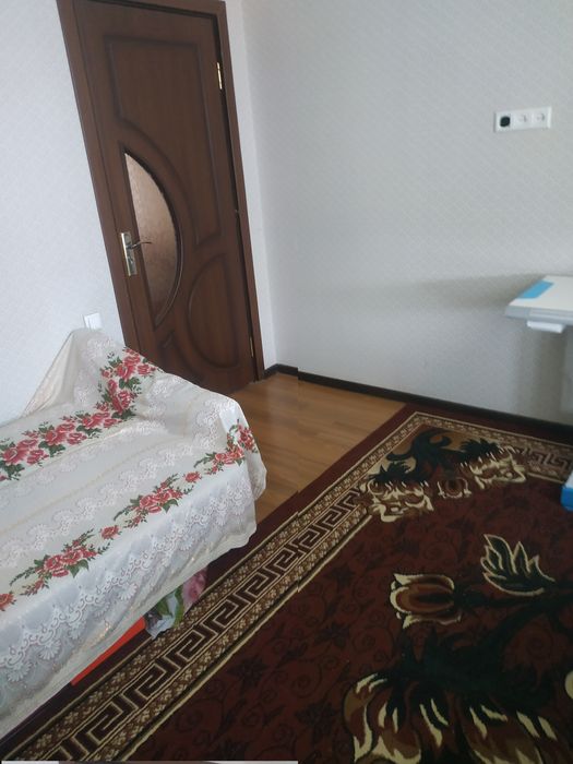 Kichik hovli sotladi