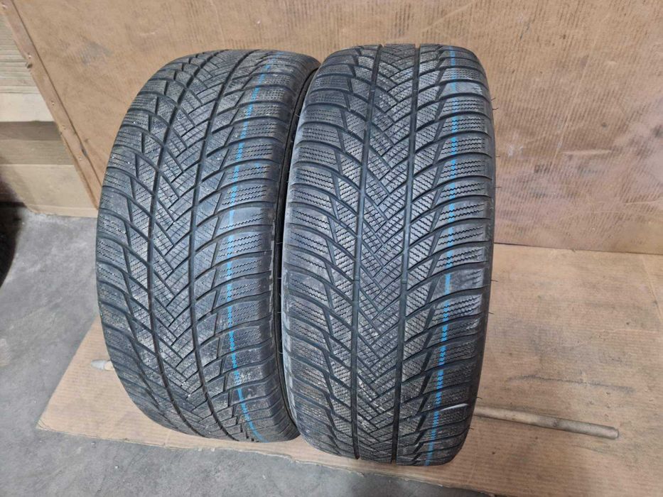 2 Bridgestone R19 235/50
зимни гуми
DOT4223