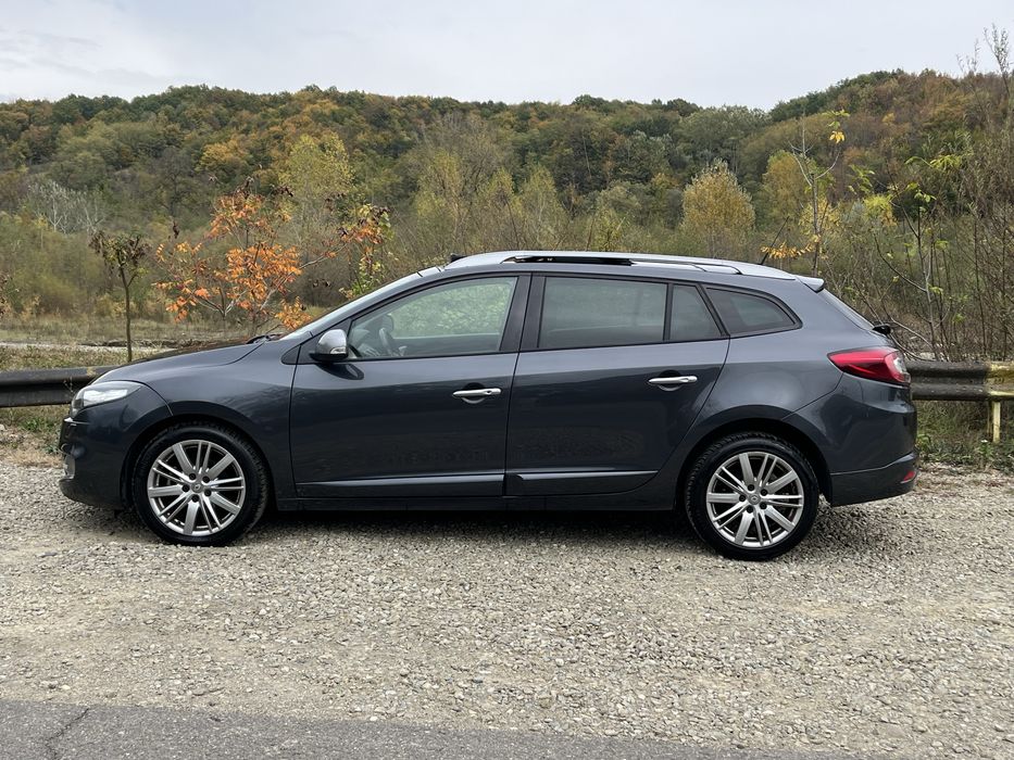 Renault Megane GT-line / Xenon / Navigatie/ Camera mansalier/ 1.5 Dci