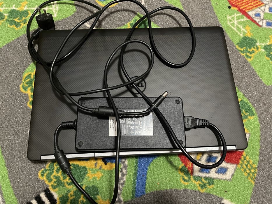 Dell Gaming precision 7710 / i7 / 32 gb / 2 tb