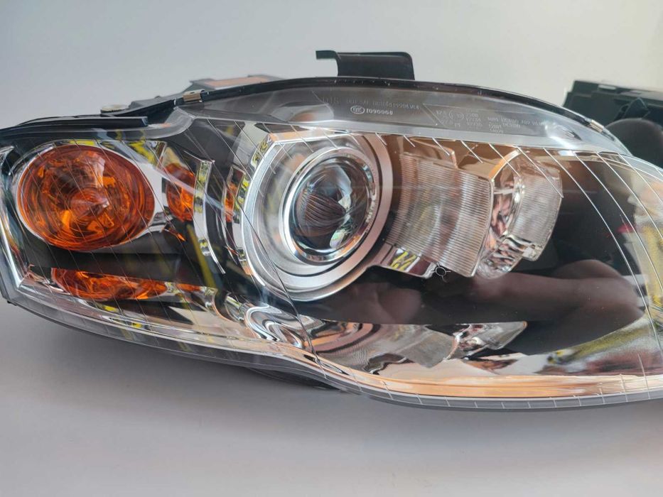Фарове Ауди А4 Б7 Би Ксенон Нови  Audi A4 B7 Bi Xenon