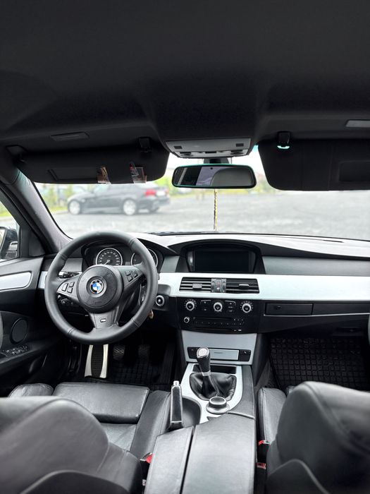 BMW Seria 5 E60 Pachet M LCI