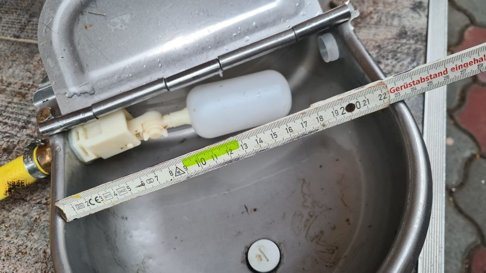 Adăpătoare automată animale mici