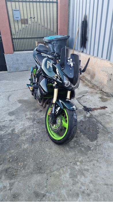 Kawasaki Z1000 An 2007