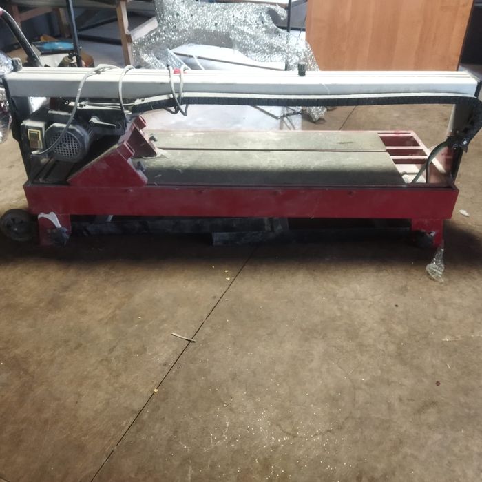 Кафелерезка, аппарат для резки кафеля