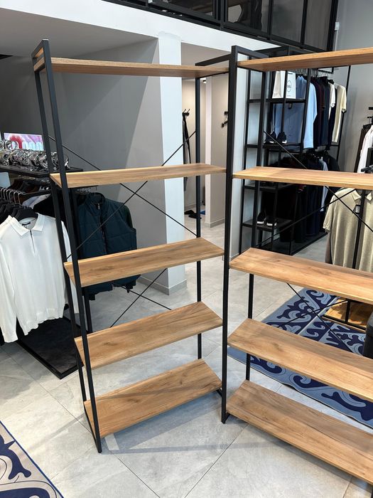 Стеллажи продам в отличном состоянии