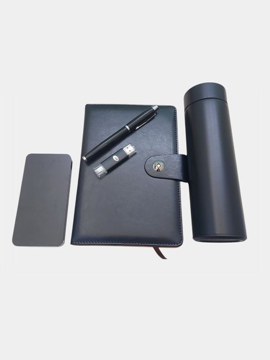 На корпоративы и больщие заказы. Ежедневник
Термос 
Ручка
Флешка
Power