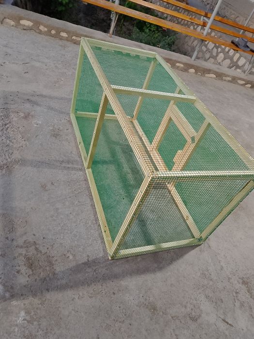 Tovuq quyon va kanarekalar  uchun katak