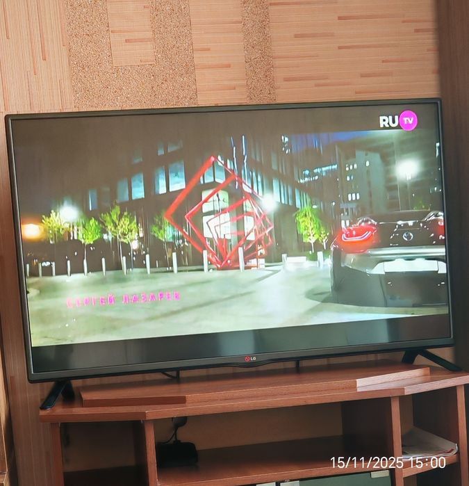 Продаётся LG  42LB620V телевизор НЕ СМАРТ (SMART TV emas) диагональ 42