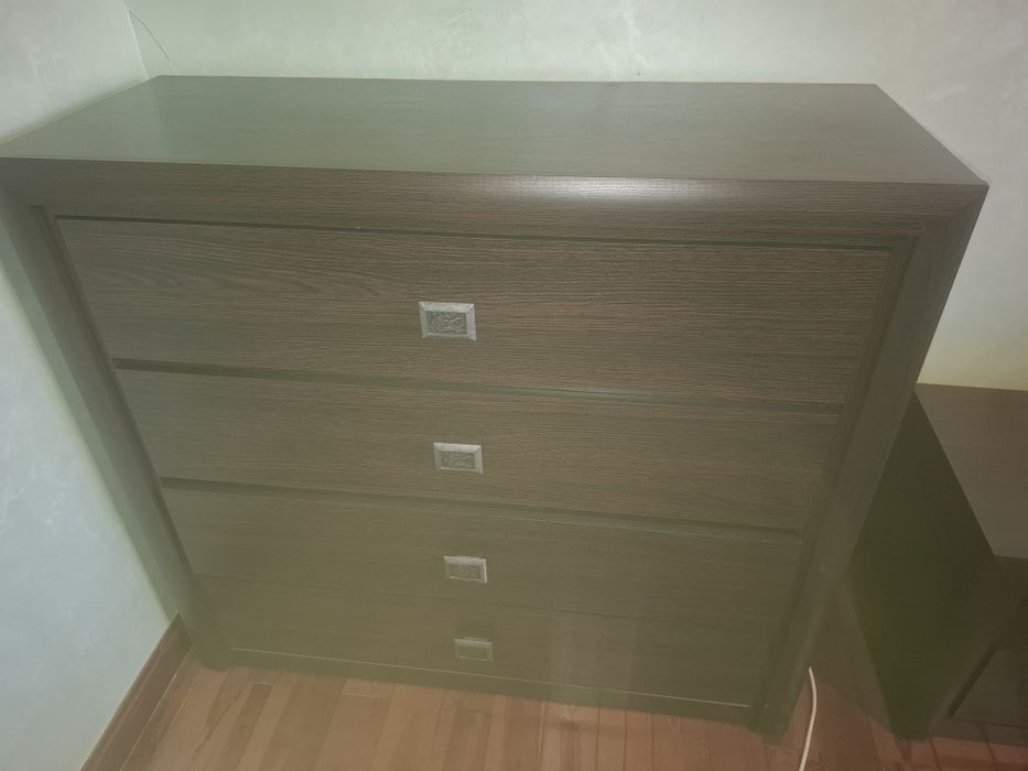 Комод для спальни