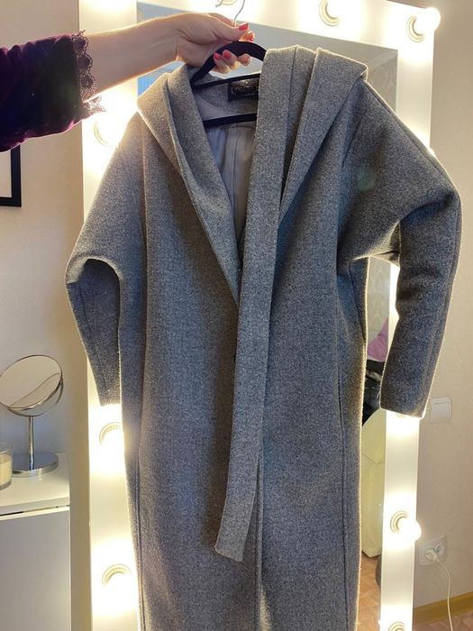 Продам верхнюю одежду!