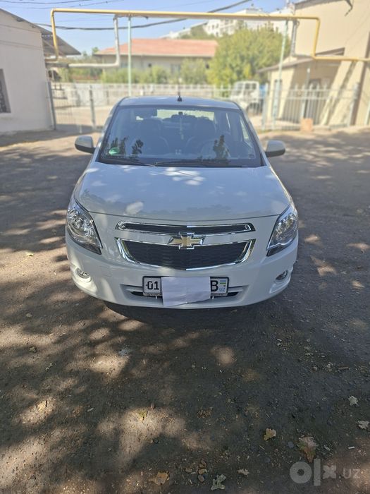 Автомобил Chevrolet Cobalt LTZ.
