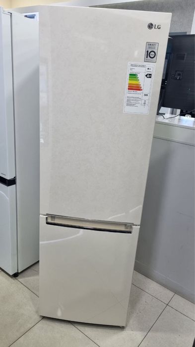 Холодильник LG в широком ассортимент Оригинал Доставка БЕСПЛАТНО