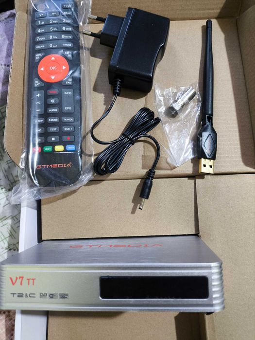 DVB-C, DVB-T, T2 GTMEDIA V7 TT Full HD с вкл. HDTV антена