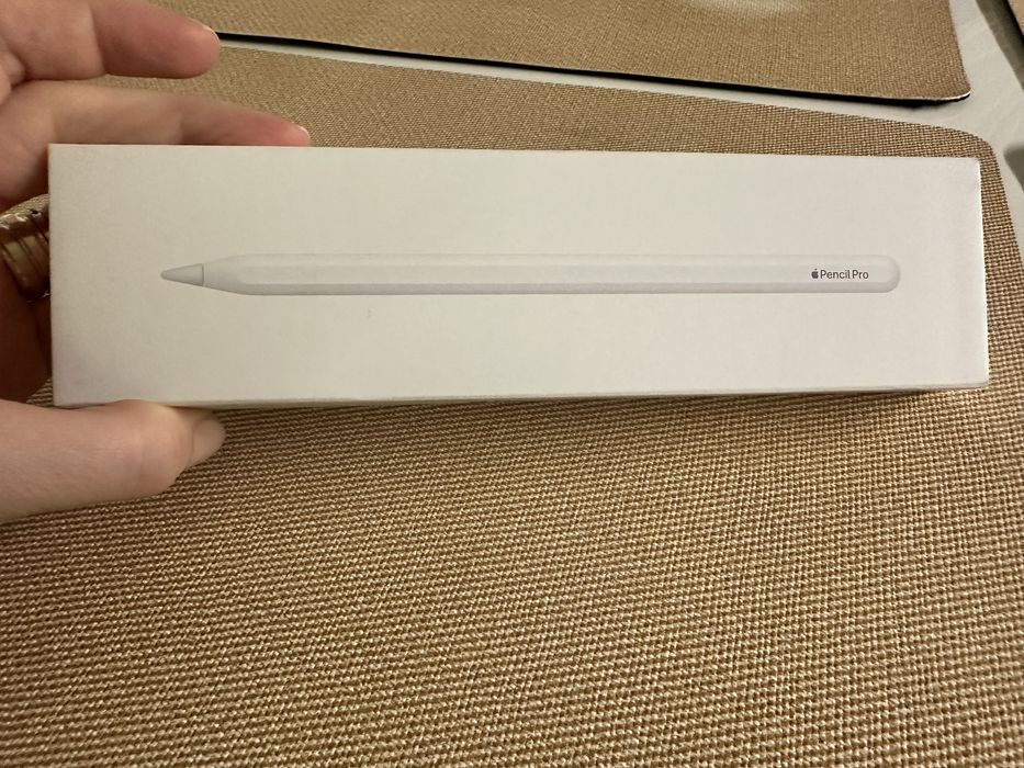 Ipad pro 11 cu husa si pencil pro