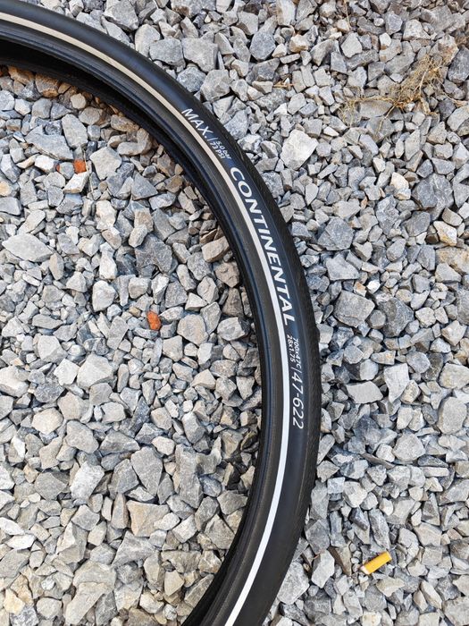 Гуми за велосипед 28"
