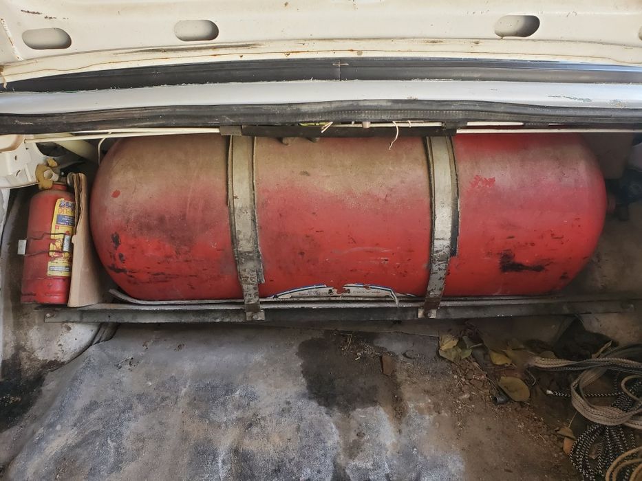 Москвич сотилади