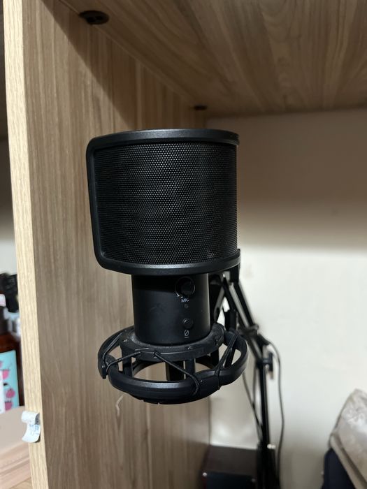 Микрофон Fifine T683
