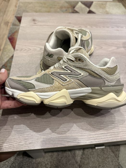 New Balance 9060